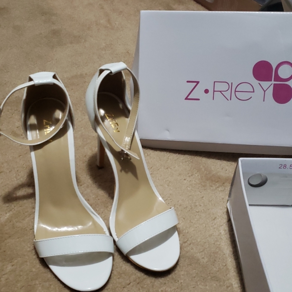 Z.Riey White 4inch heels